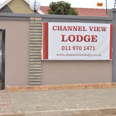 Channel View Lodge Kempton Park Exteriör bild