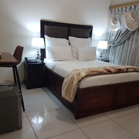Channel View Lodge Kempton Park Exteriör bild